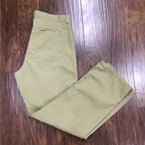 Covington Men's Khaki Chinos